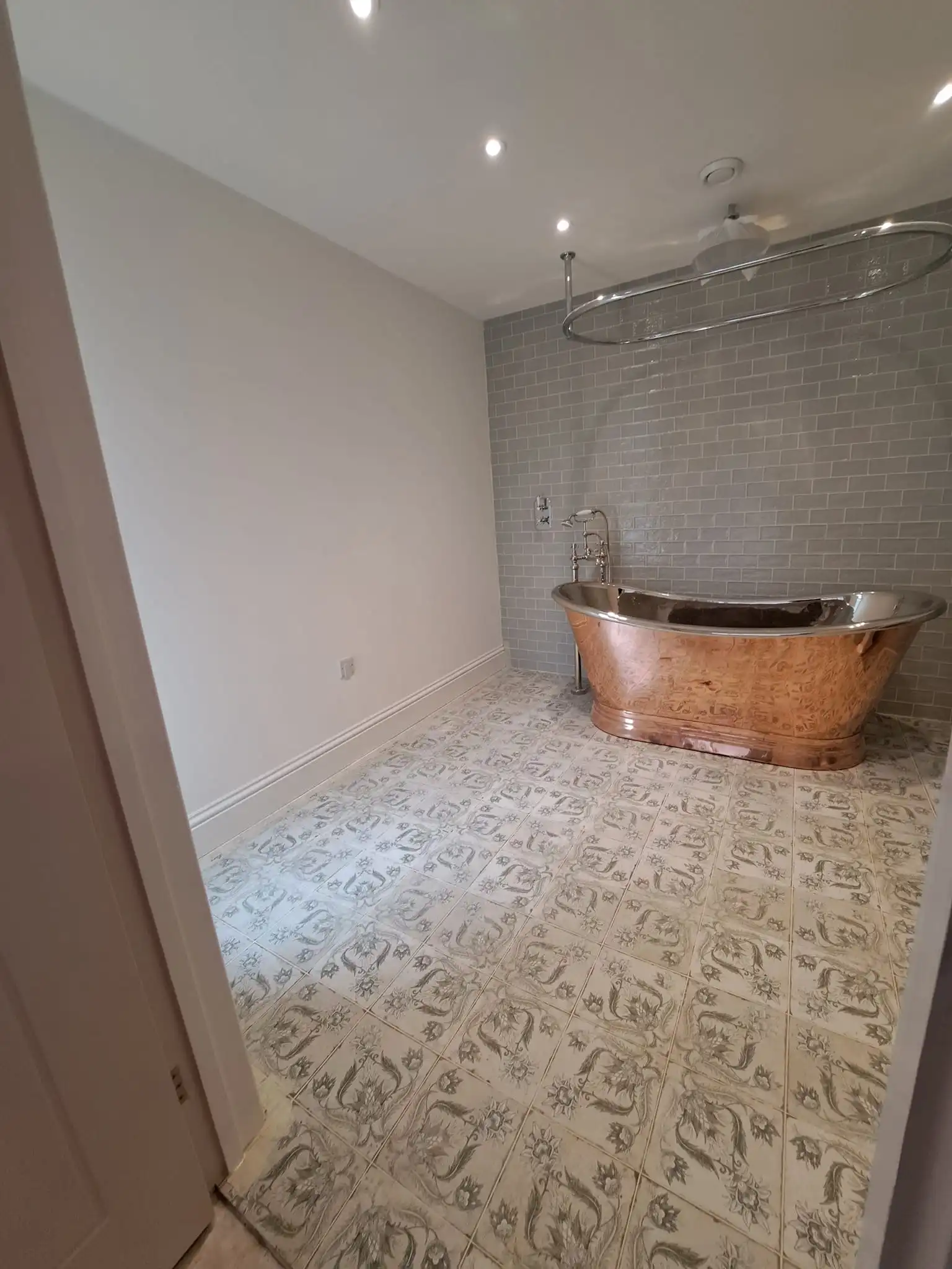 Luxury bathroom decorating by Fineline Decorators in Plymouth and Devon