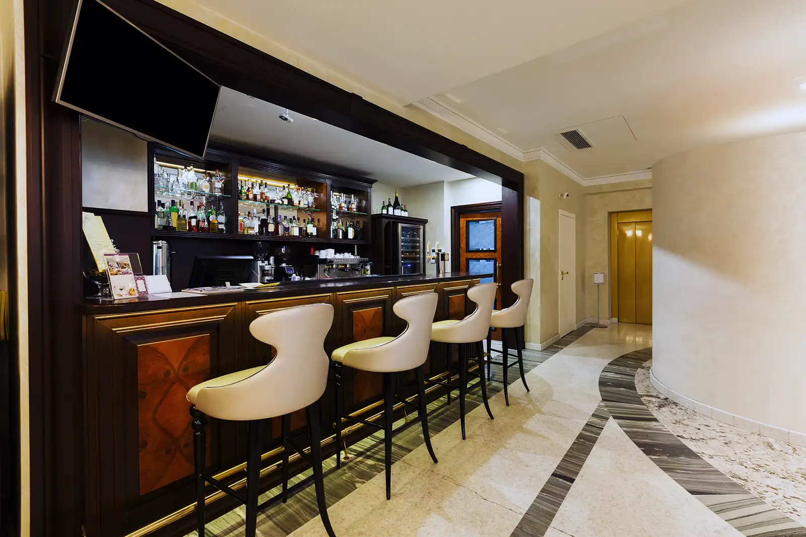 Hotel bar refurbishment by Fineline Decorators Plymouth, Devon & Cornwall